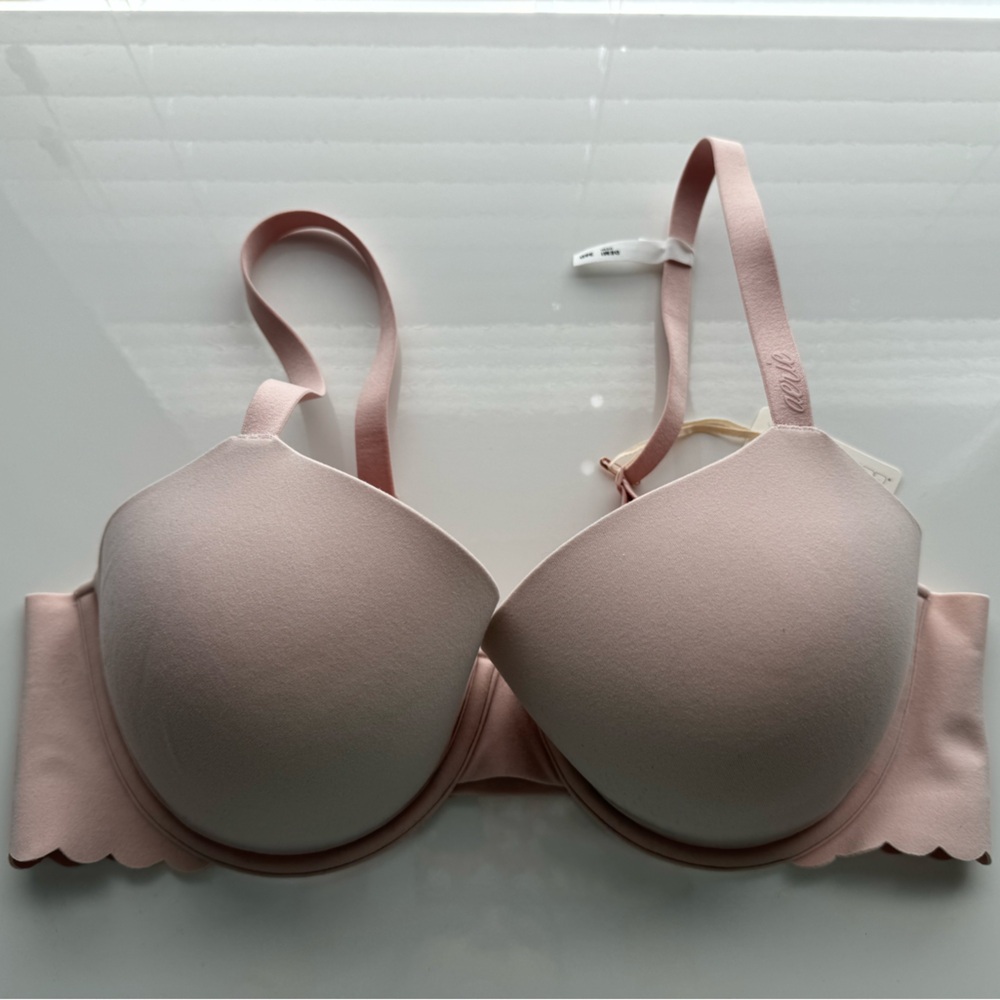 Brand New Aerie bra Smoothez Demi Lightly